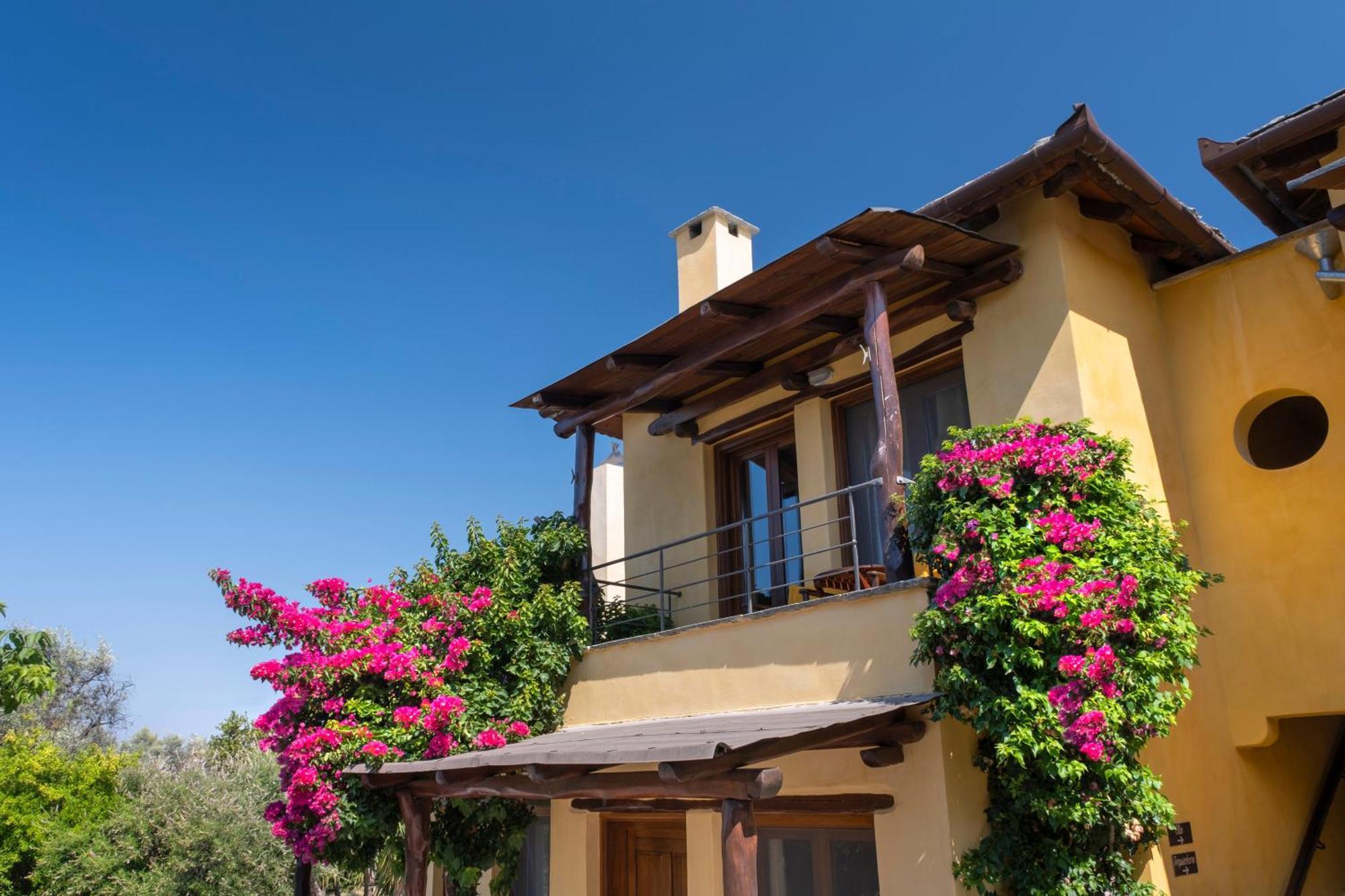 Alkifron Hotel Kala Nera Bagian luar foto