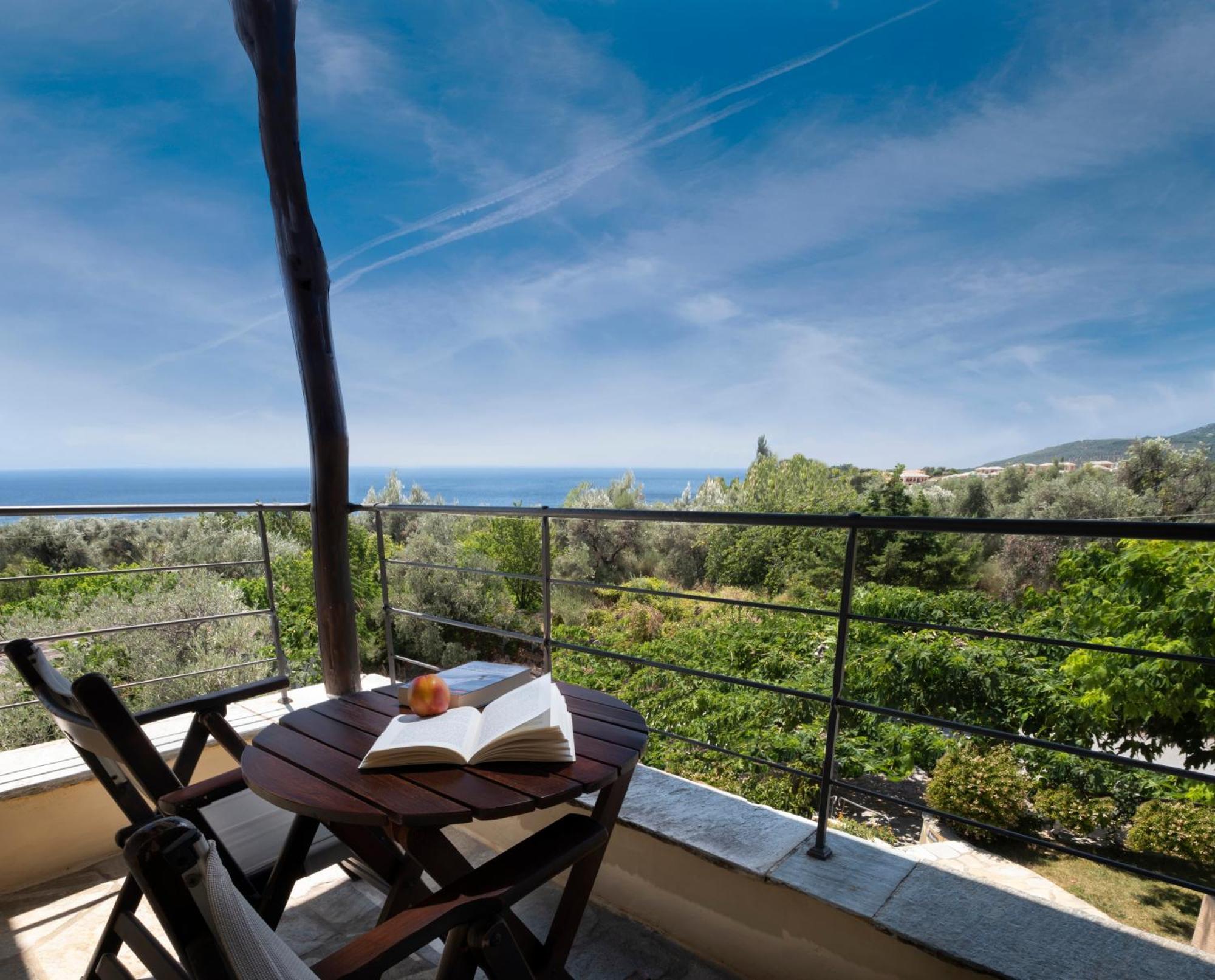 Alkifron Hotel Kala Nera Bagian luar foto